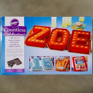 Wilson: Make your own mold cake pan set